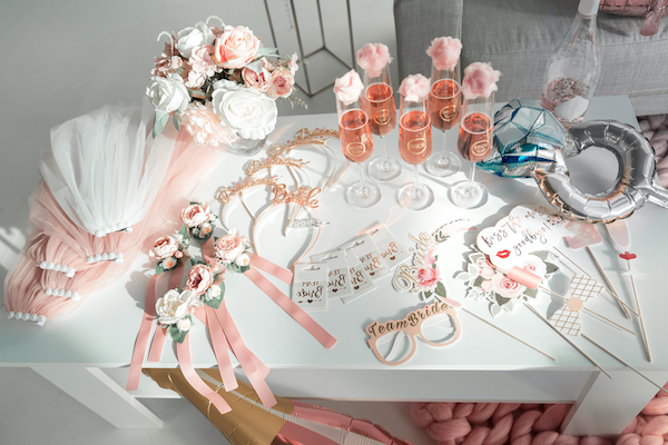 Party,attributes,in,the,style,of,the,bride's,bachelorette,party:
