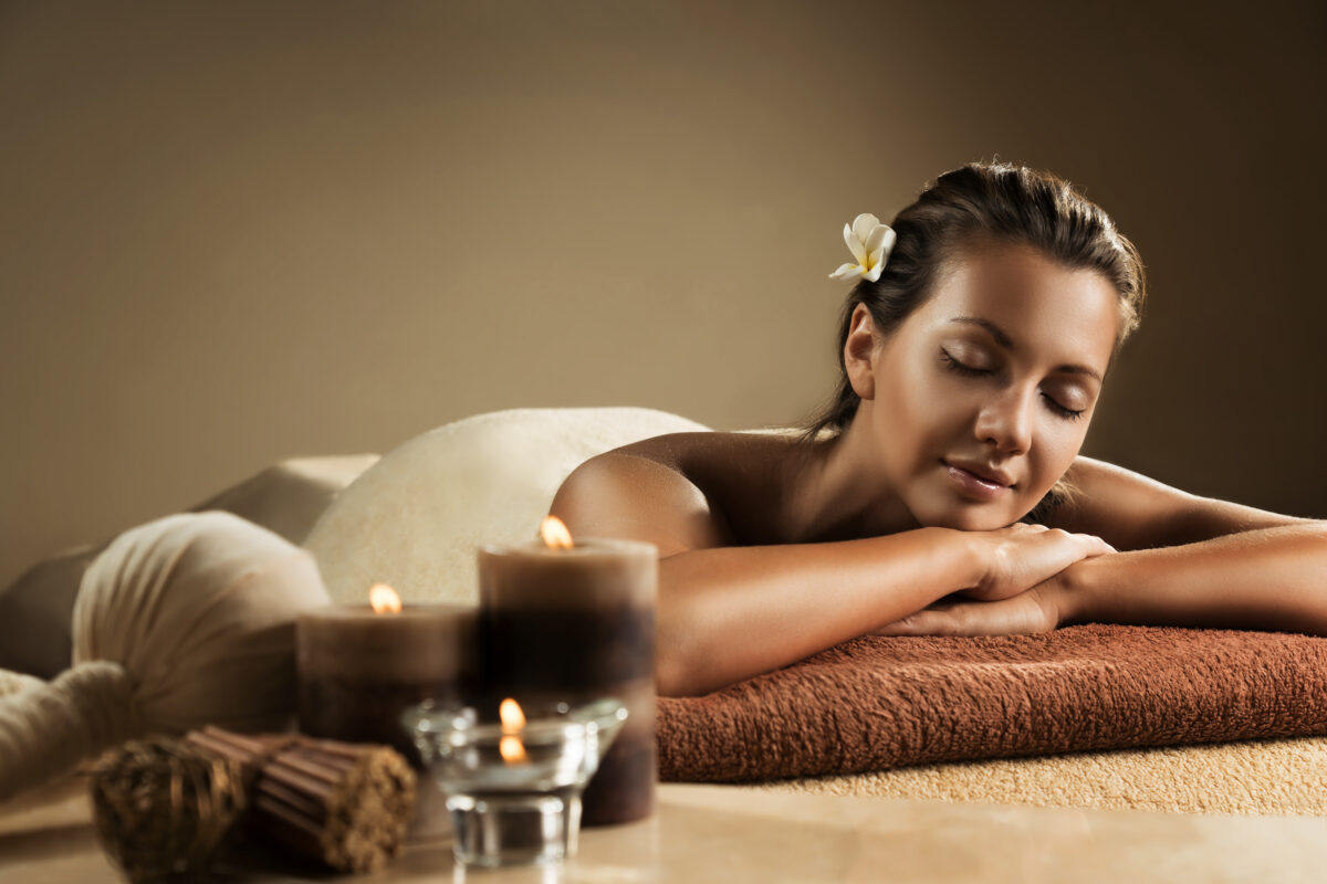 The,girl,relaxes,in,the,spa,salon